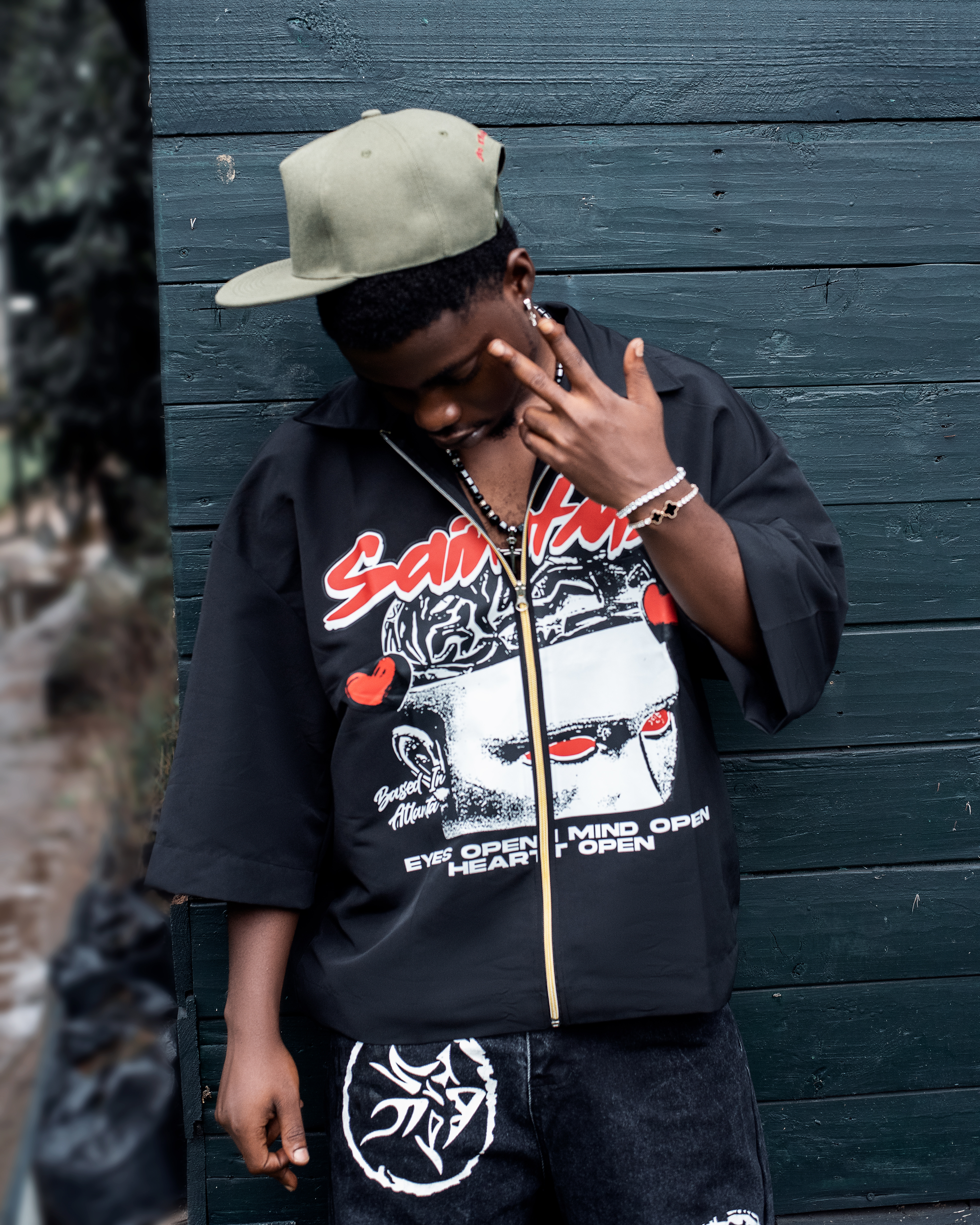 Boi Nitro, Von Slingshot